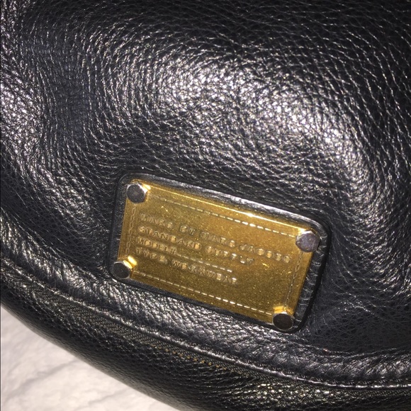 Marc Jacobs Leather Crossbody Handbag - Picture 5 of 8